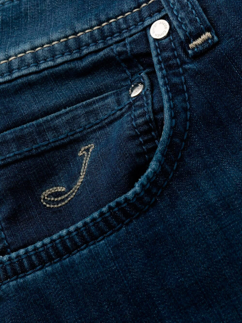 Jeans slim en denim stretch azul oscuro